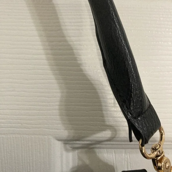 Poppy & Peonies Downtown Crossbody in black - Picture 2 of 12